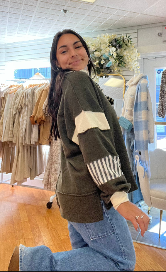 Malibu Barbie Pullover